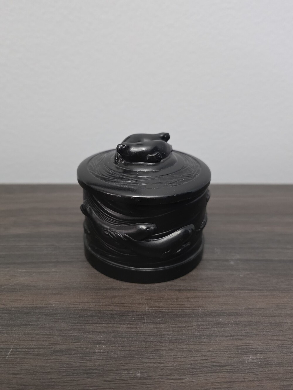 BOMA Canada Seal & Fish Lidded Black Trinket Box